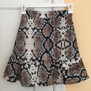 Snake skin pattern skirt